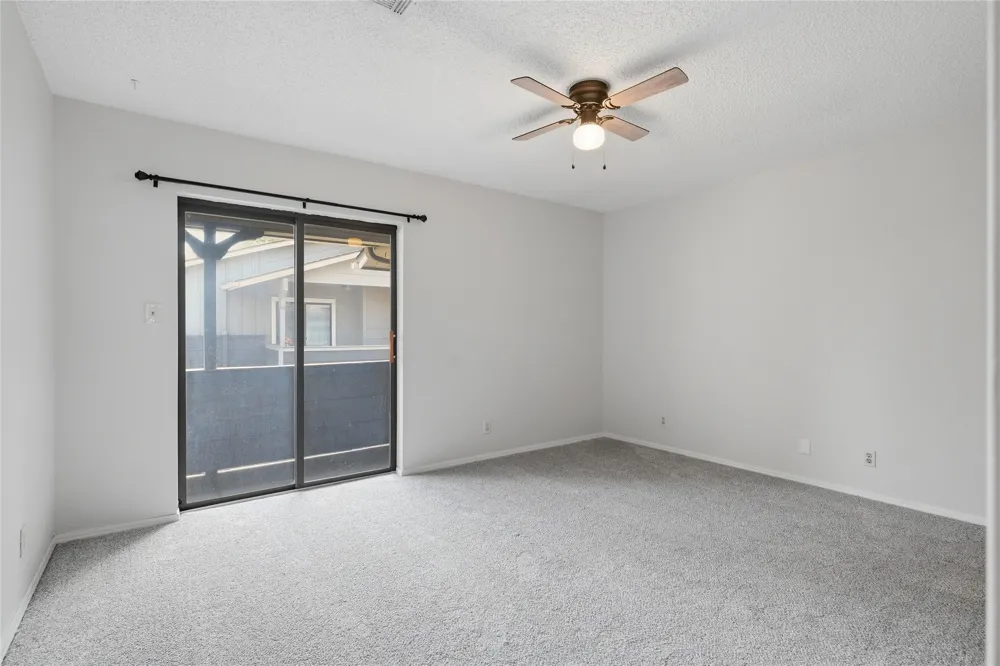 9015 S Delaware Avenue #303 Tulsa, OK 74137
