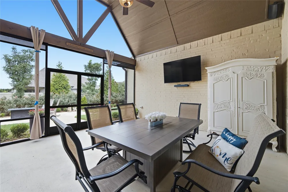 512 85th Street Broken Arrow, OK 74014