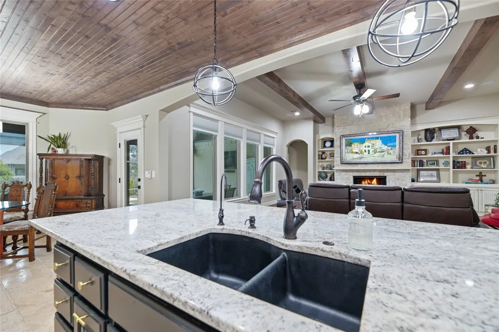 512 85th Street Broken Arrow, OK 74014