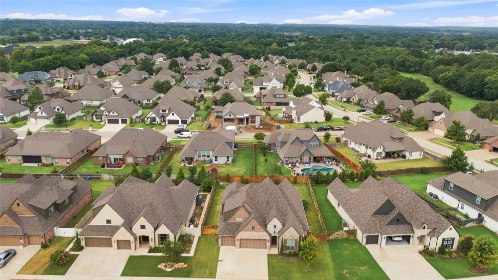 512 85th Street Broken Arrow, OK 74014