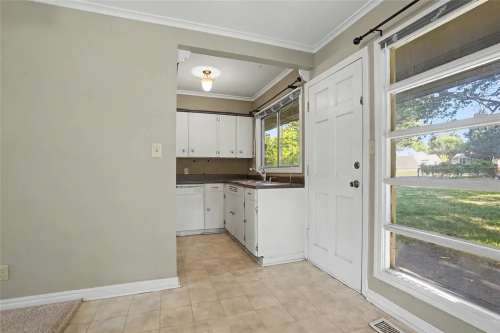 2400 Elmira Street Muskogee, OK 74403