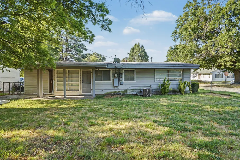 2400 Elmira Street Muskogee, OK 74403