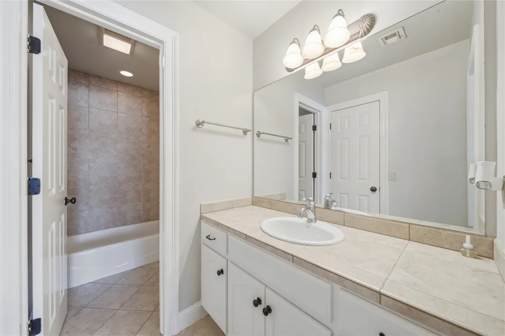 10112 S 86th East Place Tulsa, OK 74133
