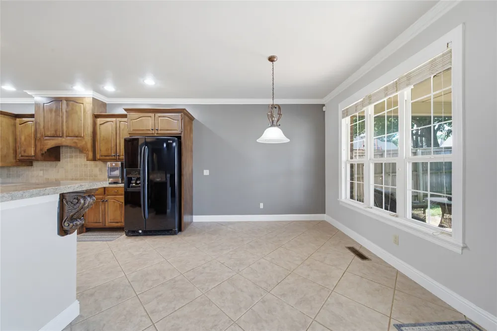 10112 S 86th East Place Tulsa, OK 74133