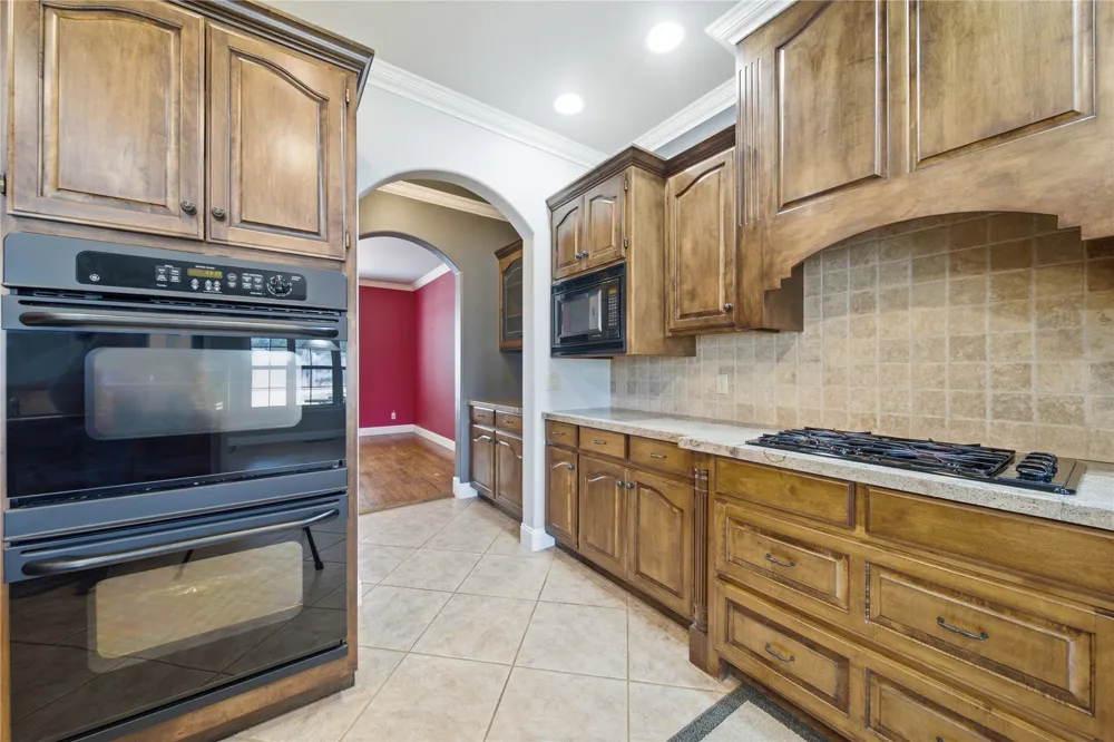 10112 S 86th East Place Tulsa, OK 74133