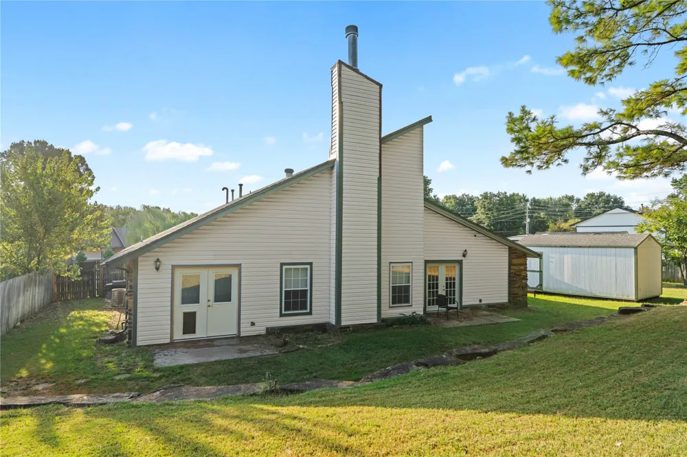 3200 S Lions Avenue Broken Arrow, OK 74012