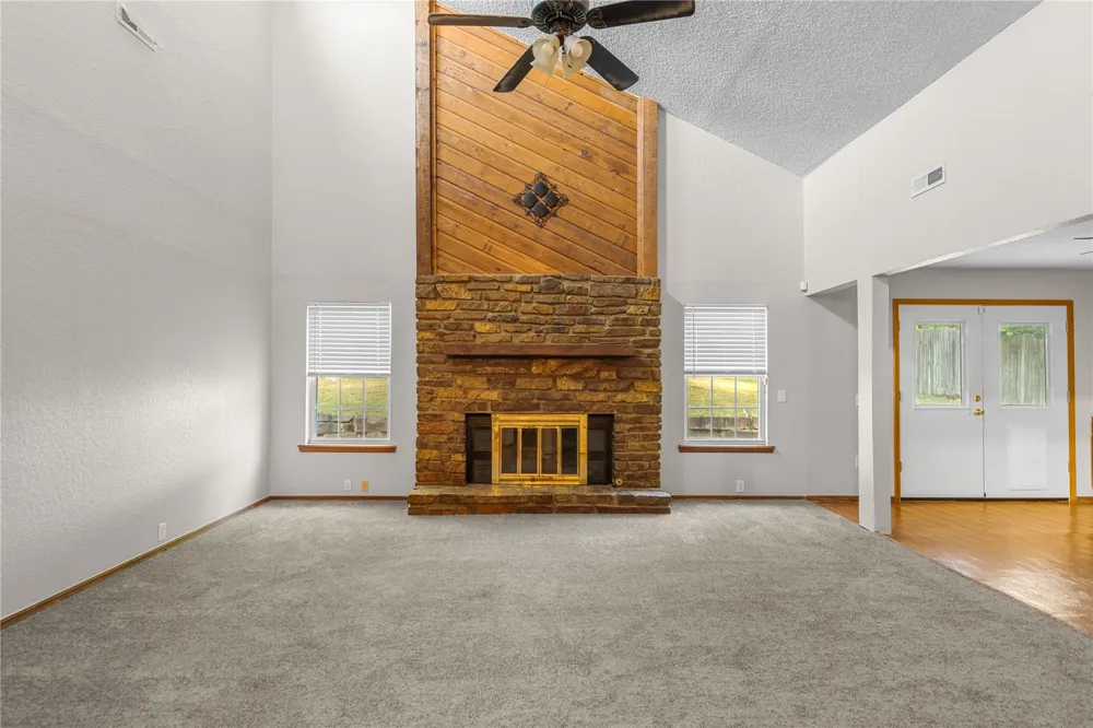 3200 S Lions Avenue Broken Arrow, OK 74012
