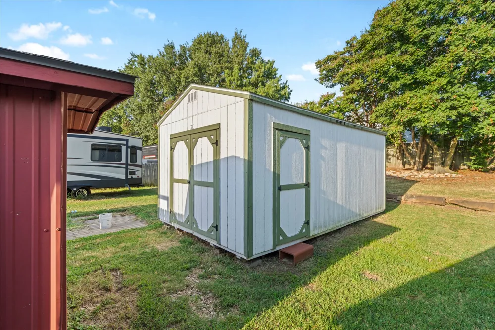 3200 S Lions Avenue Broken Arrow, OK 74012