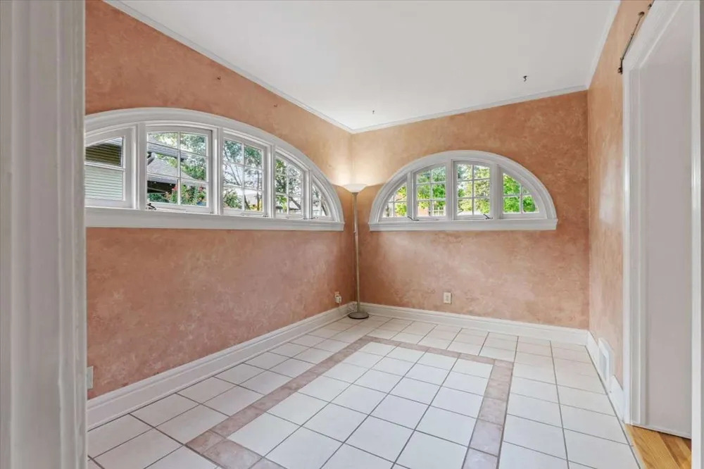 2120 E 18th Street Tulsa, OK 74104