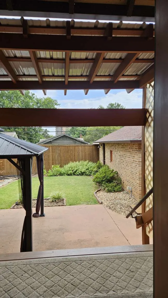 2120 E 18th Street Tulsa, OK 74104