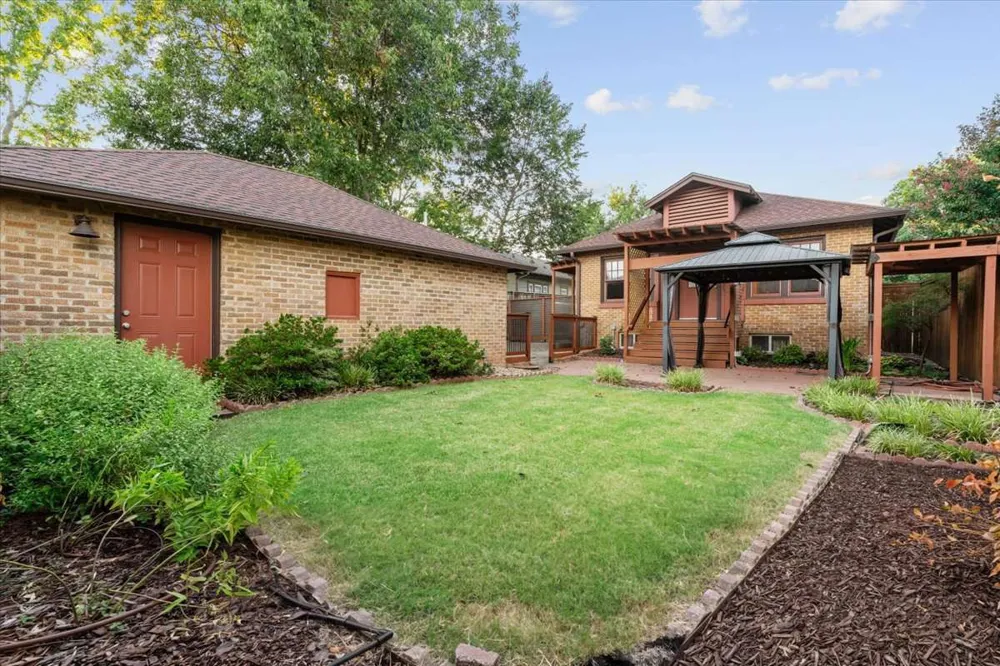 2120 E 18th Street Tulsa, OK 74104