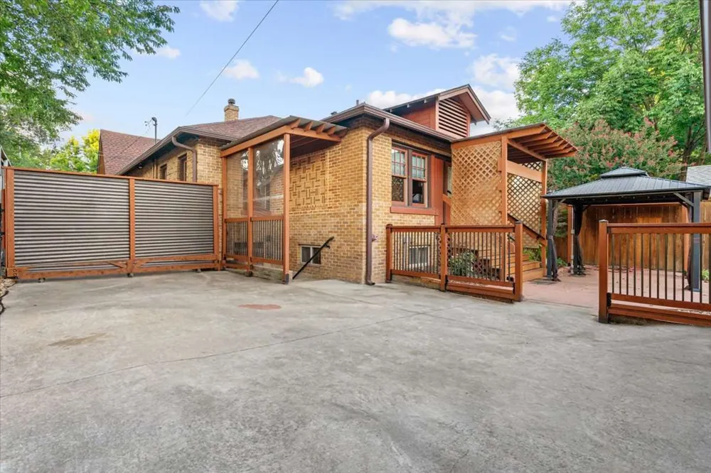 2120 E 18th Street Tulsa, OK 74104