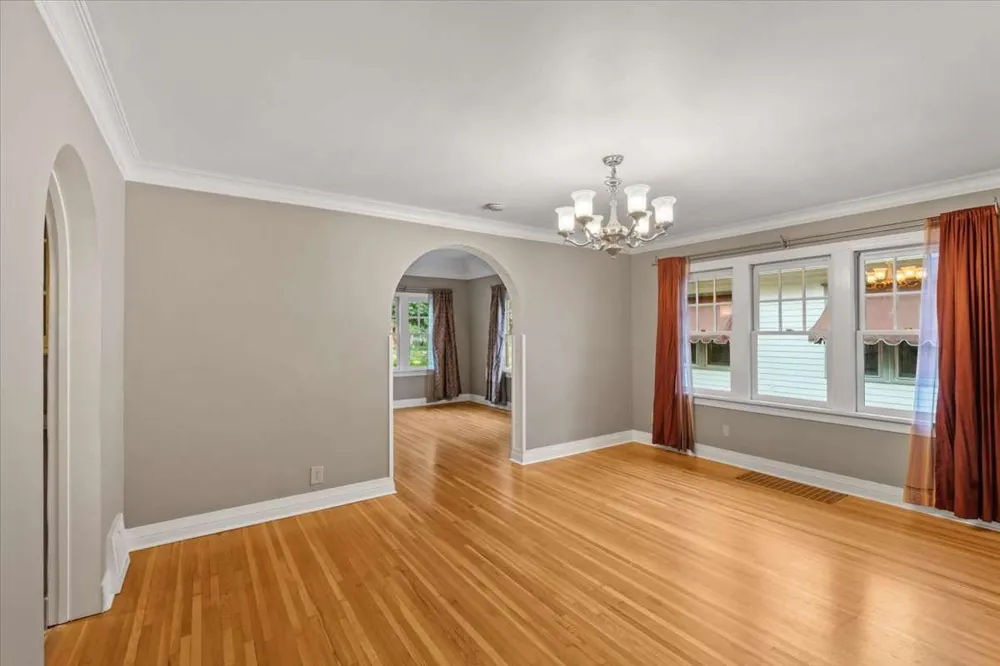 2120 E 18th Street Tulsa, OK 74104