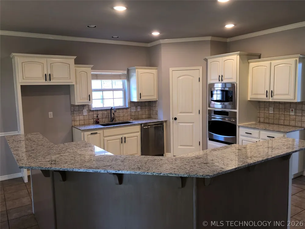3920 W Utica Street S Broken Arrow, OK 74011