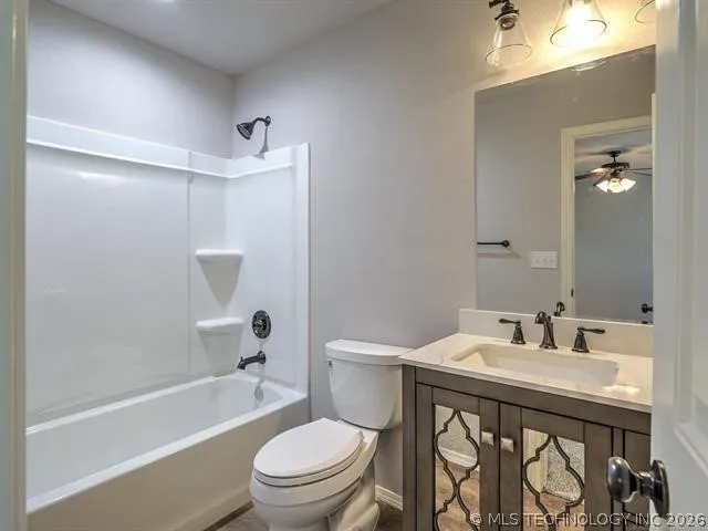 3920 W Utica Street S Broken Arrow, OK 74011