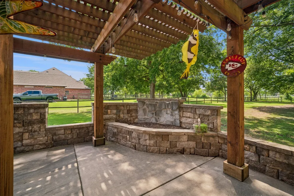 5906 S 134th West Avenue Sand Springs, OK 74063