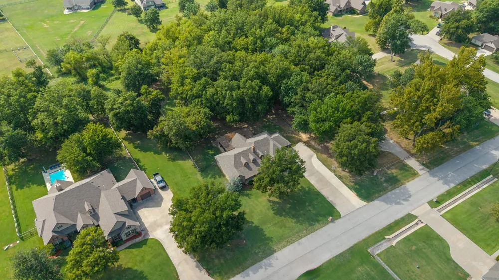 5906 S 134th West Avenue Sand Springs, OK 74063