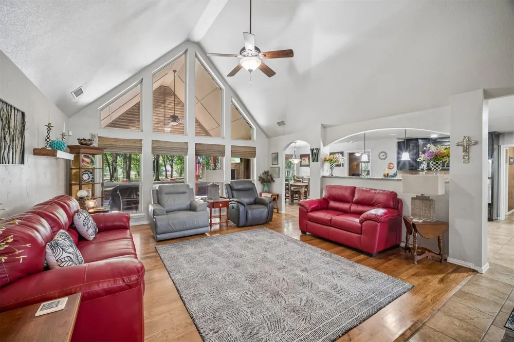 5906 S 134th West Avenue Sand Springs, OK 74063