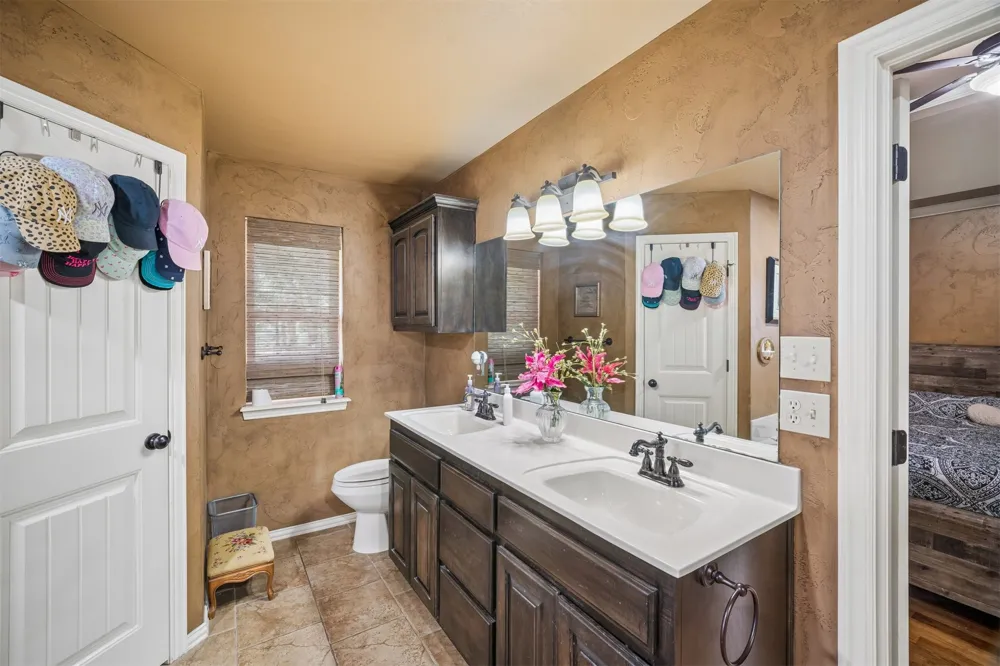 5906 S 134th West Avenue Sand Springs, OK 74063