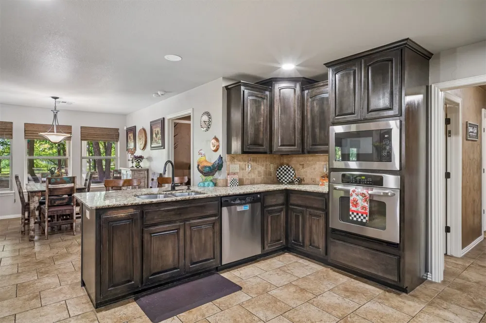 5906 S 134th West Avenue Sand Springs, OK 74063