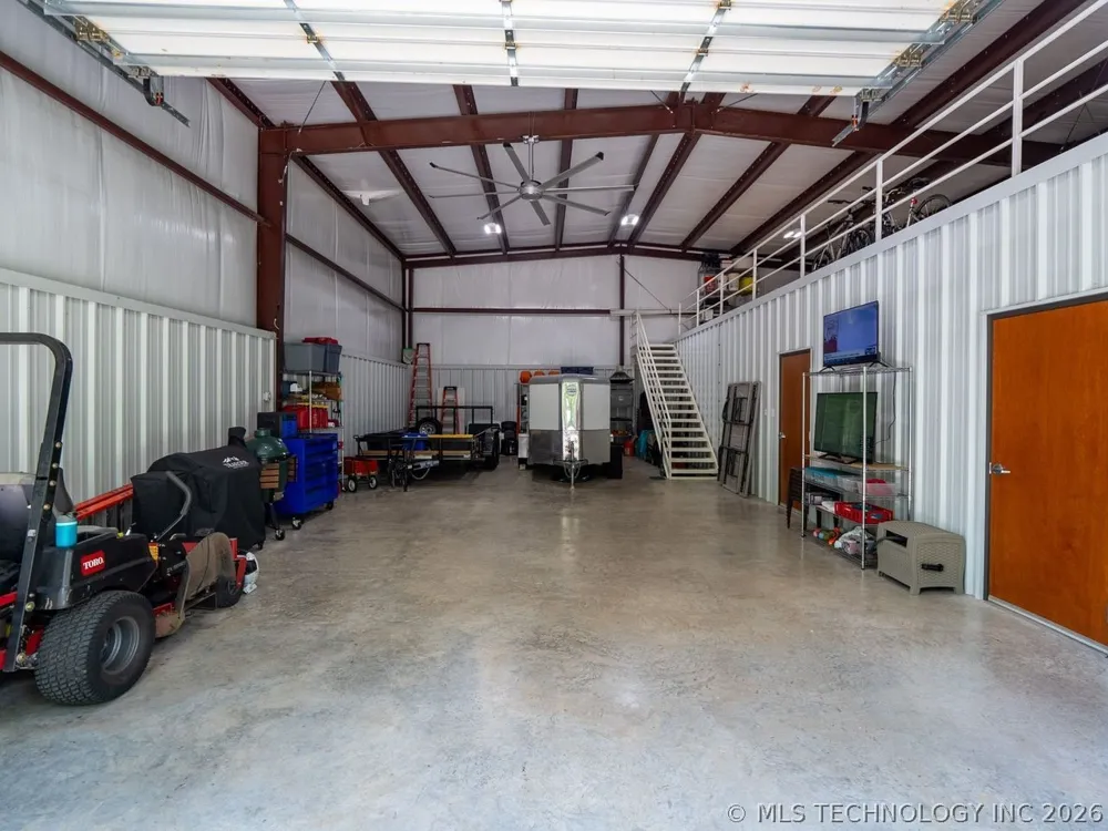 7851 Texoma Hills Road Kingston, OK 73439
