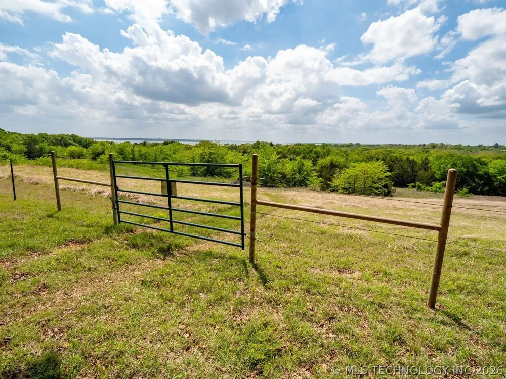 7851 Texoma Hills Road Kingston, OK 73439
