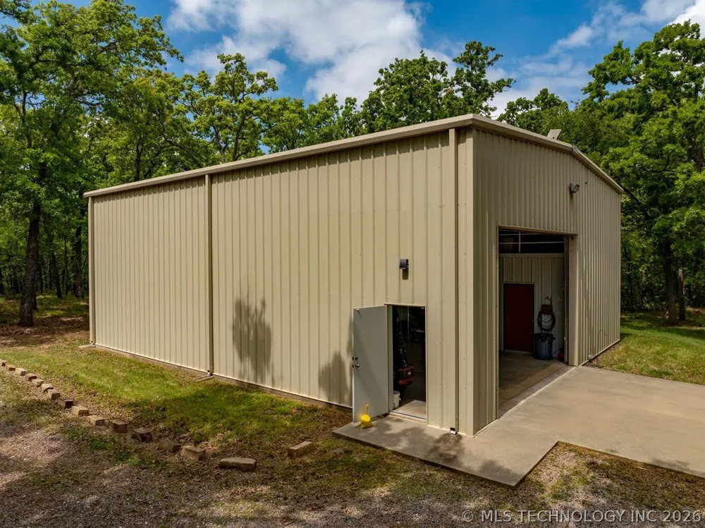 7851 Texoma Hills Road Kingston, OK 73439