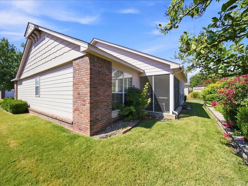 8919 E 62nd Place Tulsa, OK 74133