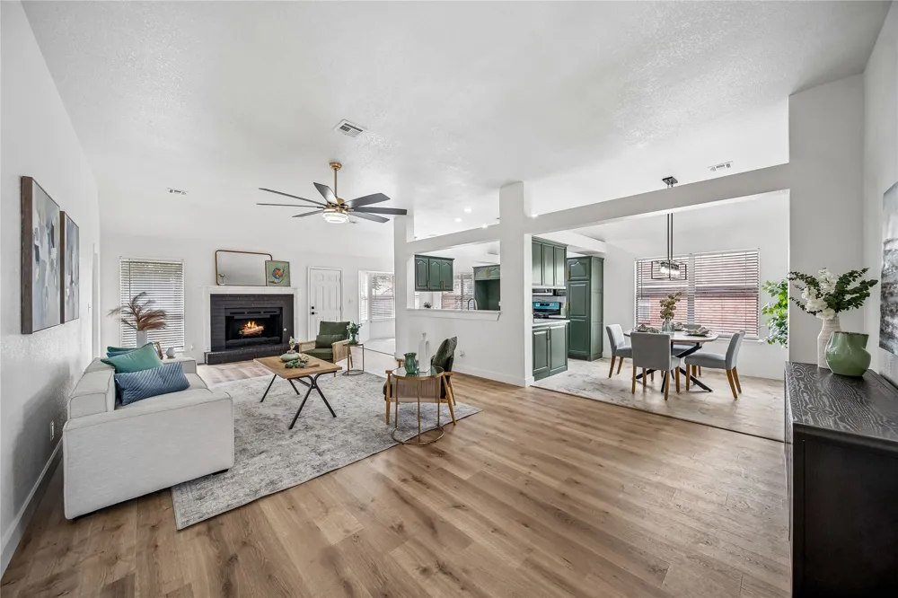 1230 E 138th Place Glenpool, OK 74033