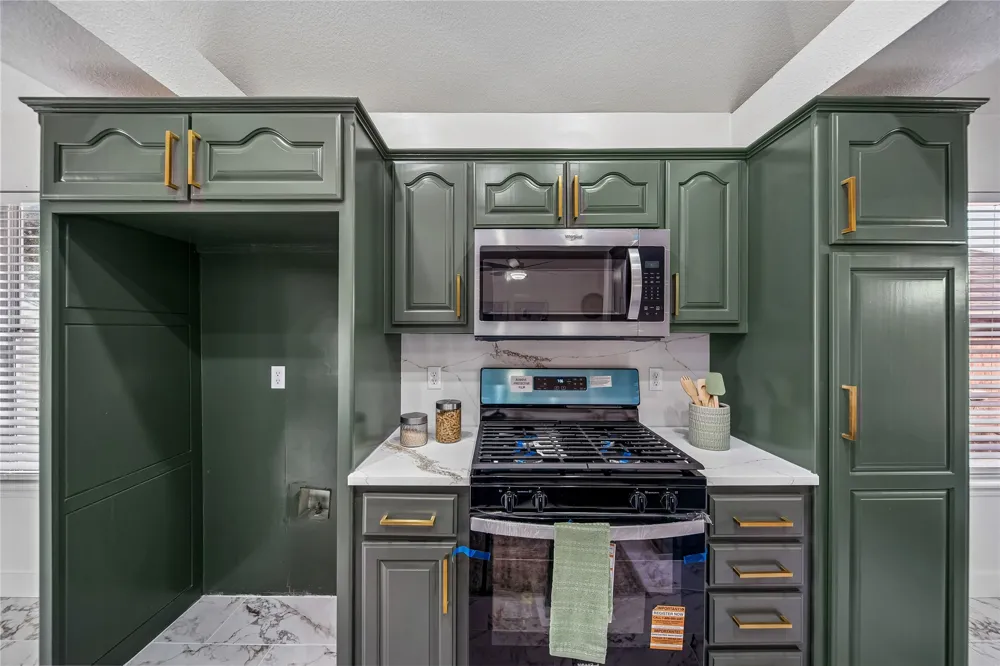 1230 E 138th Place Glenpool, OK 74033