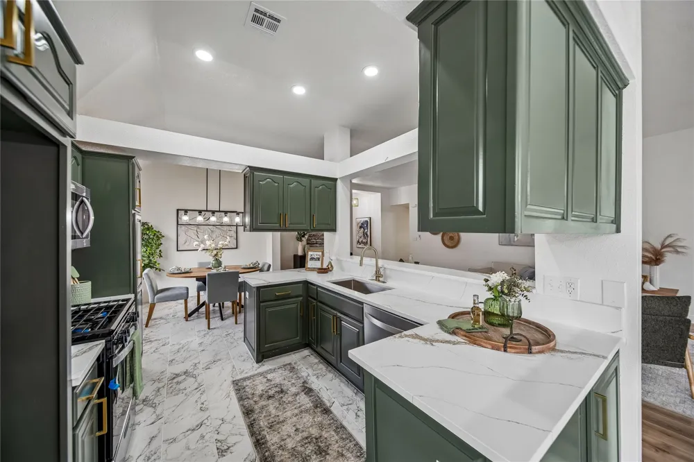 1230 E 138th Place Glenpool, OK 74033