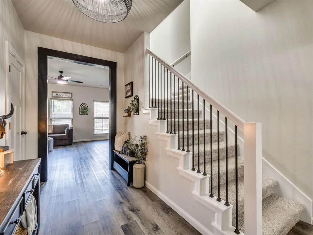 215 W 52nd Street Sand Springs, OK 74063