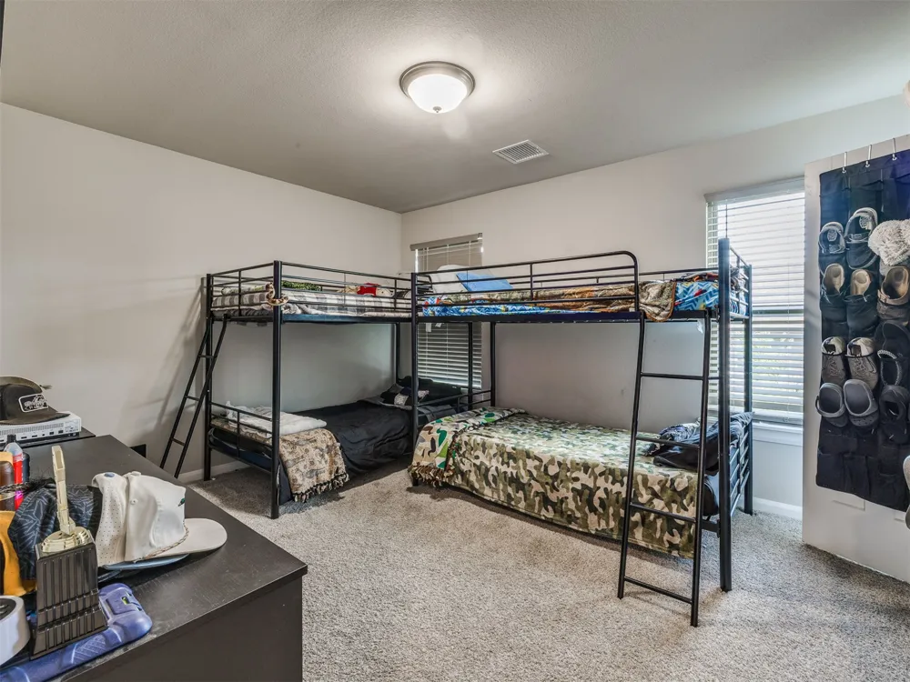 215 W 52nd Street Sand Springs, OK 74063
