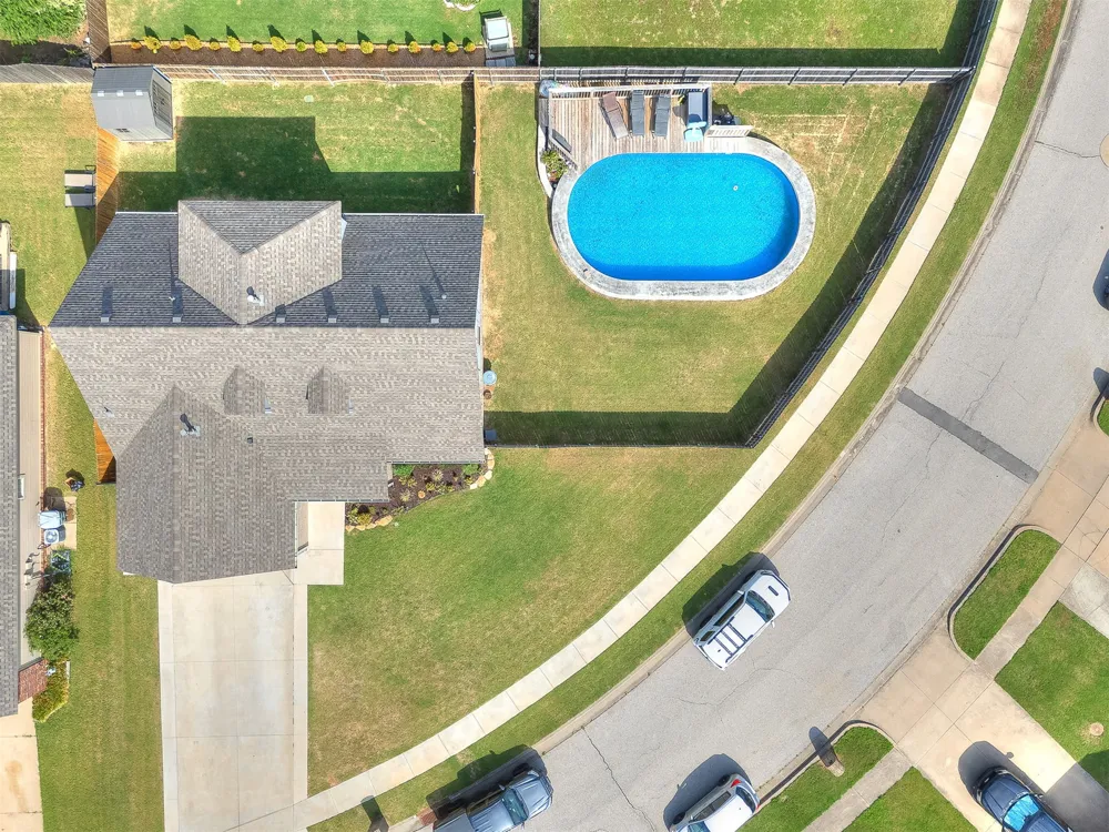 215 W 52nd Street Sand Springs, OK 74063