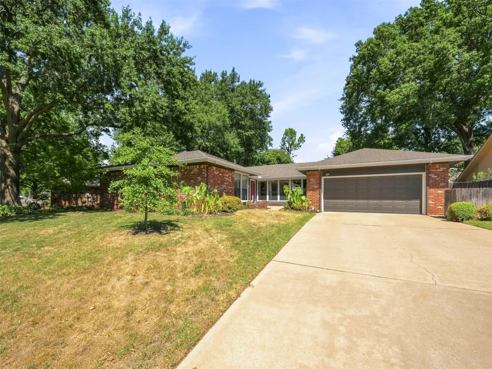6213 E 78th Place Tulsa, OK 74136