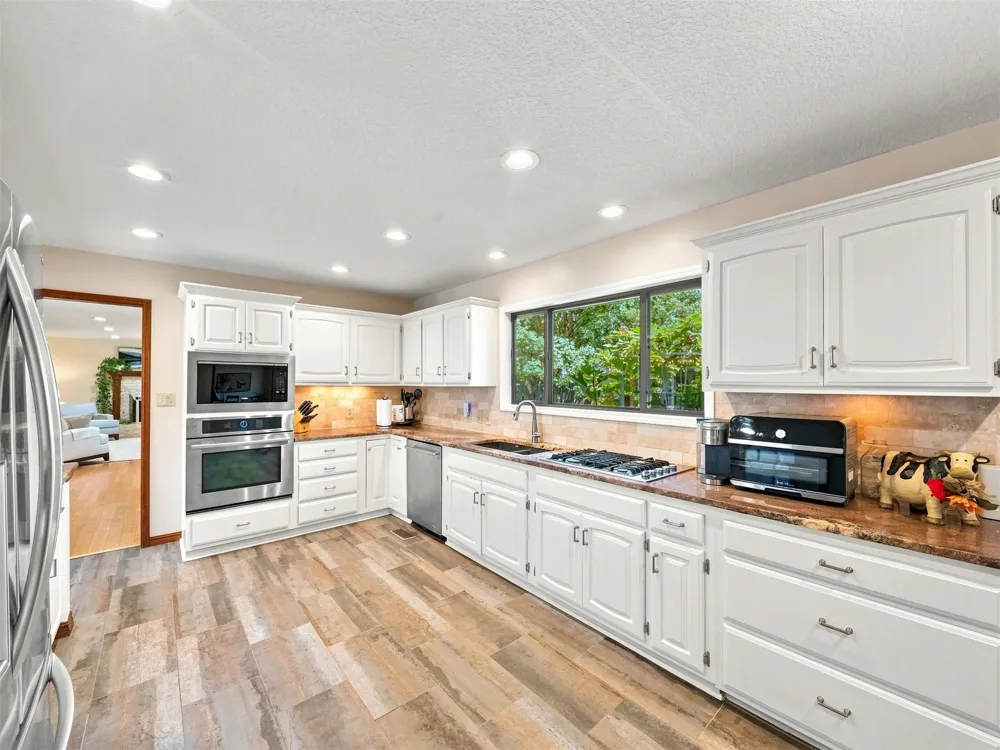 6213 E 78th Place Tulsa, OK 74136