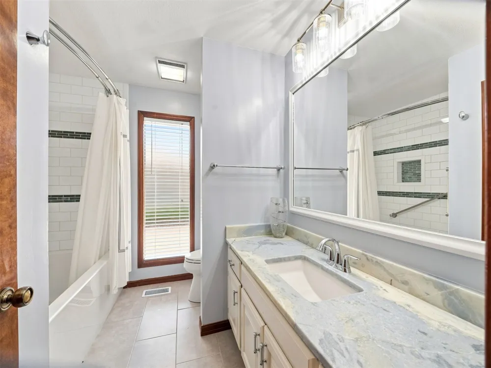 6213 E 78th Place Tulsa, OK 74136
