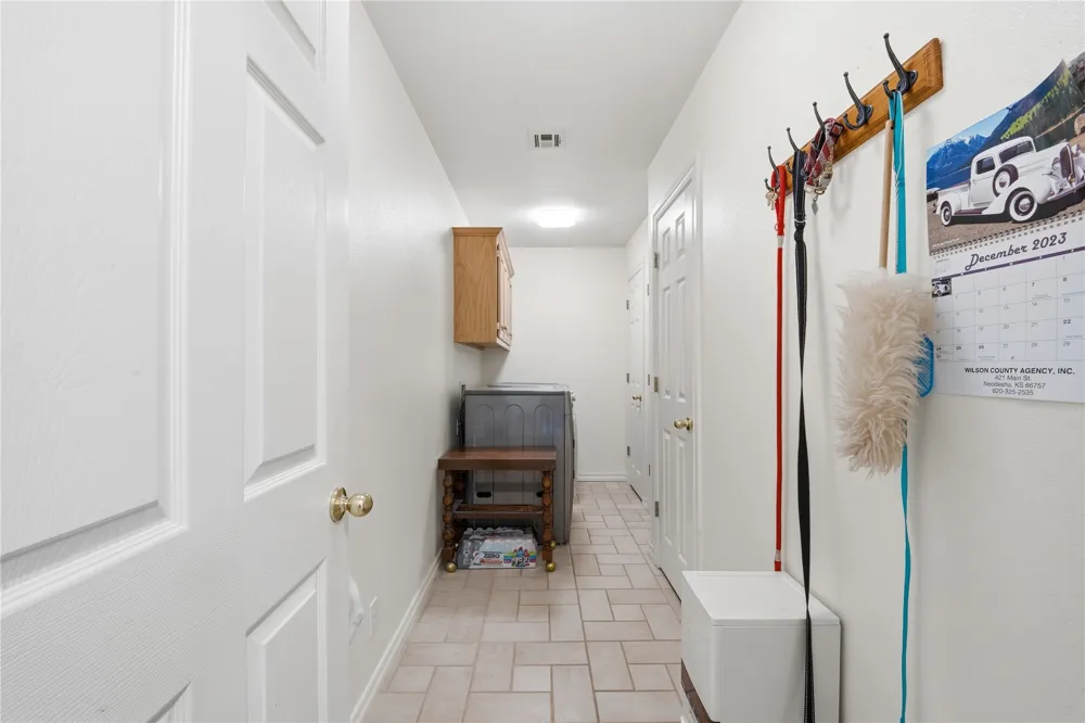 309 Parkhill Lane Bartlesville, OK 74006