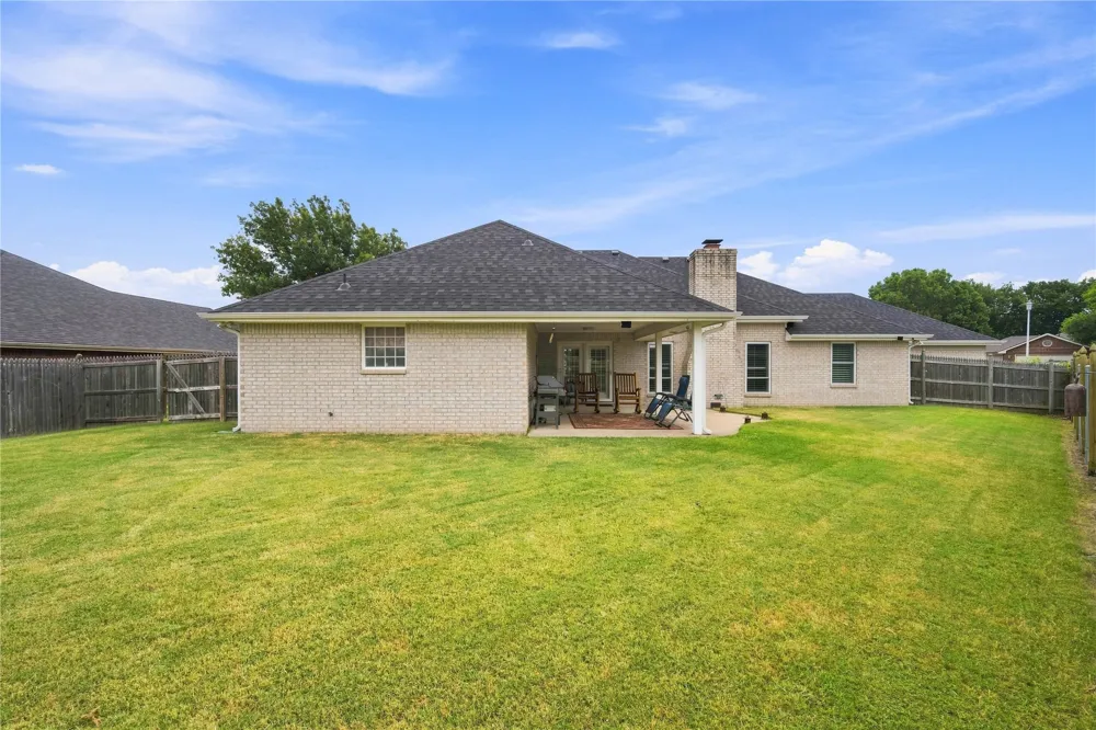 309 Parkhill Lane Bartlesville, OK 74006