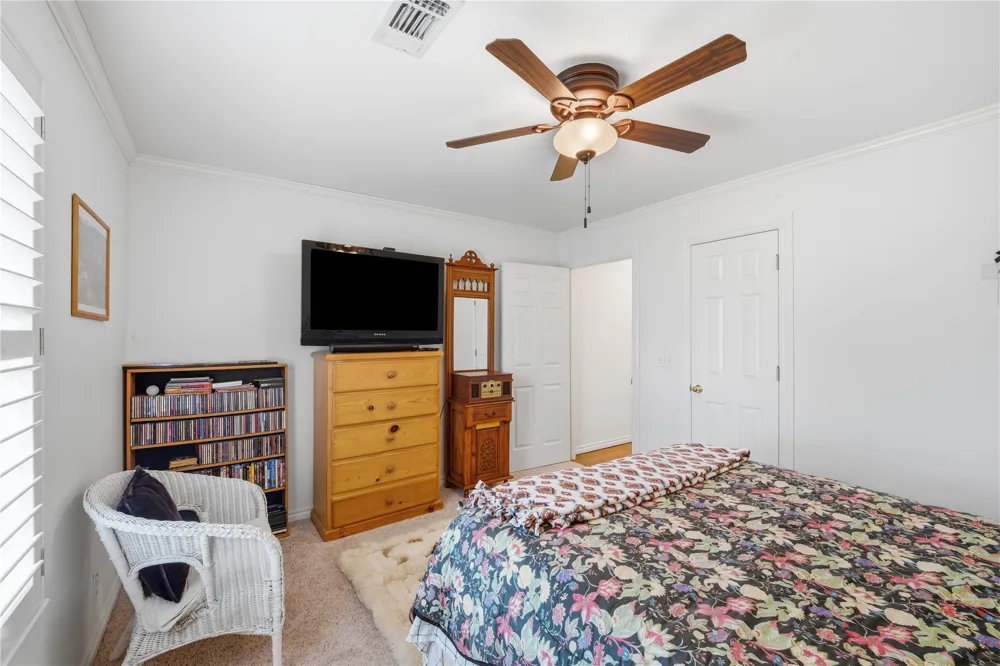 309 Parkhill Lane Bartlesville, OK 74006