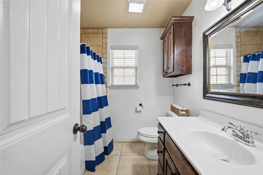 3620 W Golden Rod Street Skiatook, OK 74070