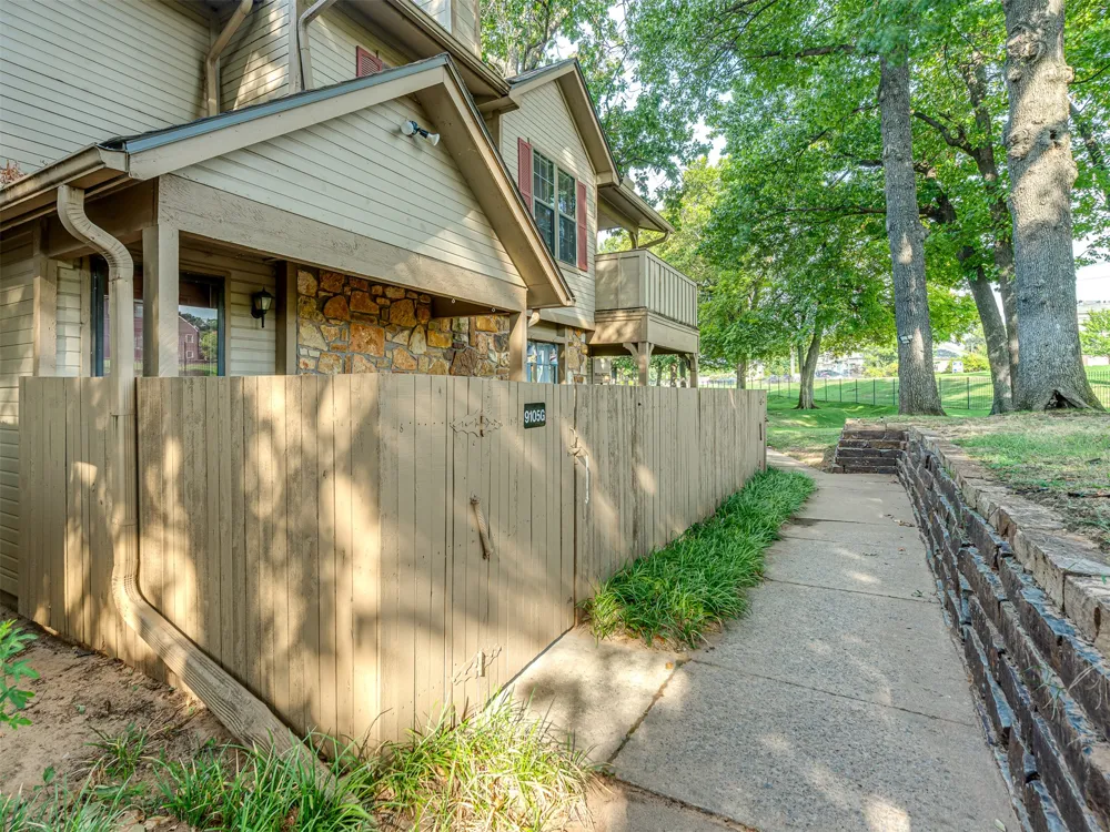 9105 S Urbana Avenue S ##G Tulsa, OK 74137
