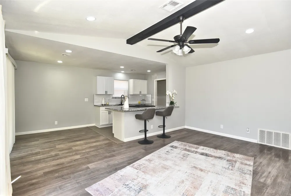 601 E Toledo Place Broken Arrow, OK 74012