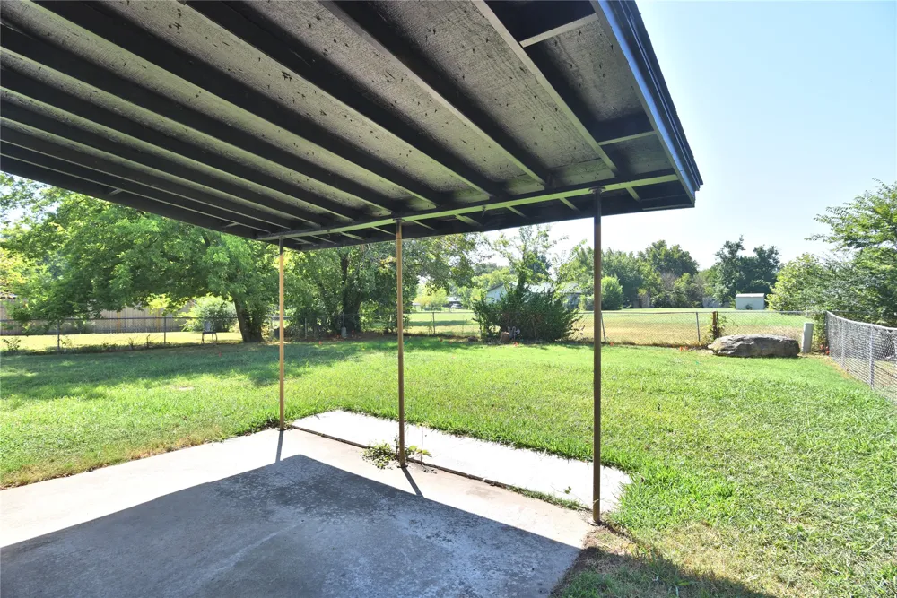 601 E Toledo Place Broken Arrow, OK 74012