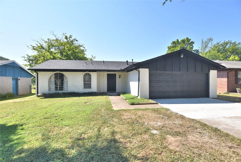 601 E Toledo Place Broken Arrow, OK 74012