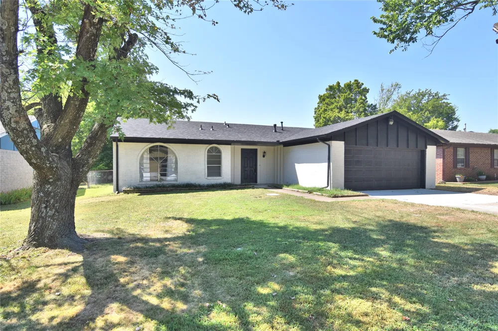 601 E Toledo Place Broken Arrow, OK 74012