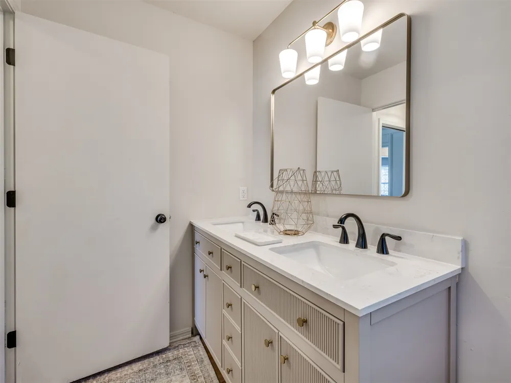 6518 S 274th Street S Broken Arrow, OK 74014