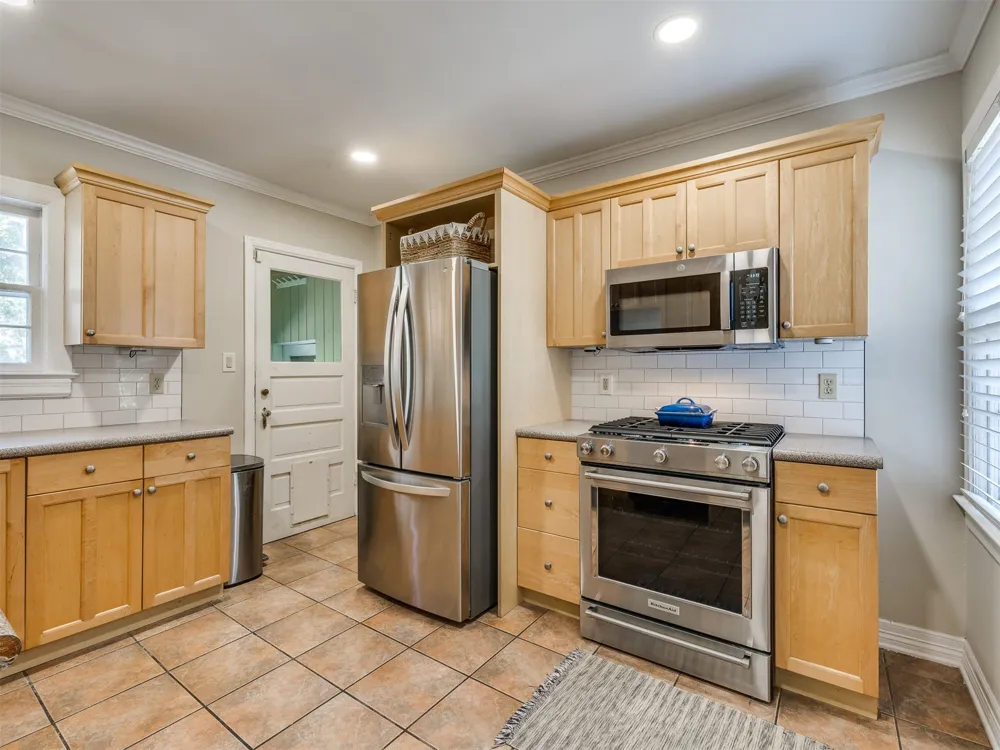 1338 S Marion Avenue Tulsa, OK 74112