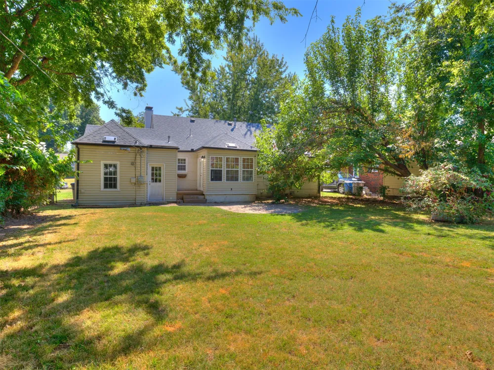 1338 S Marion Avenue Tulsa, OK 74112