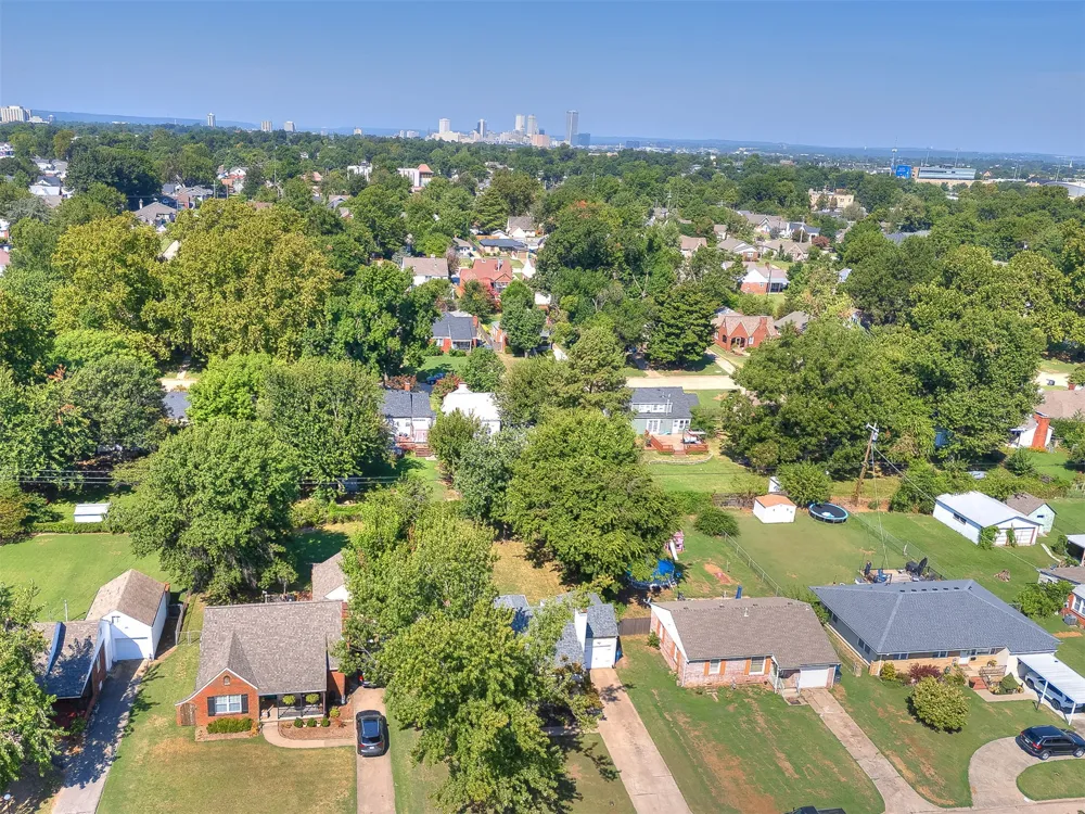 1338 S Marion Avenue Tulsa, OK 74112
